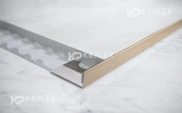 Г-ОБРАЗНЫЙ ПРОФИЛЬ ИЗ НЕРЖАВЕЮЩЕЙ СТАЛИ 10 ММ FG 10 Золото сатинированное 2,7 м
